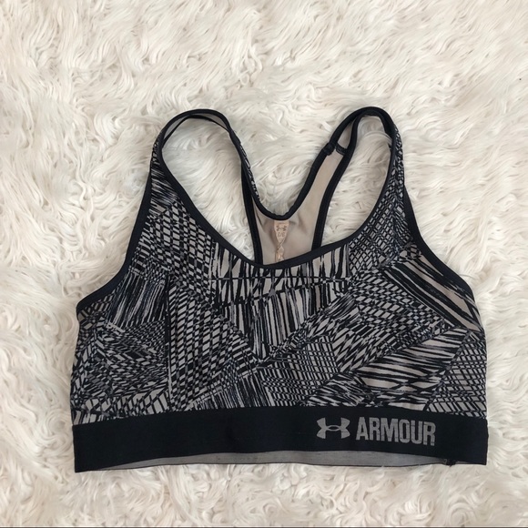 Under Armour Other - Under Armour Black Racer Back Sports bra